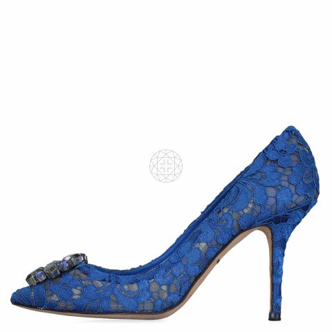 Blue lace hot sale pumps